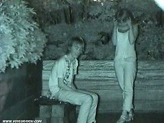 Едят сперму вытекающую из жопы